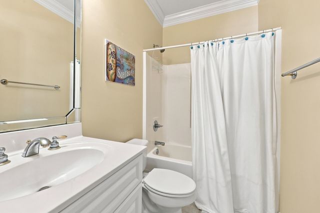 27 Drayton Ct., Pawleys Island, SC 29585
