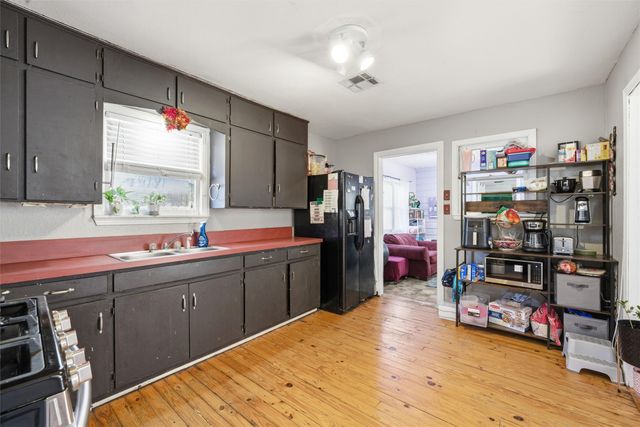 3808 Parkwood Street, Waco, TX 76710