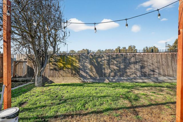 3251 Cheyenne Dr, Merced, CA 95348