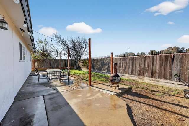 3251 Cheyenne Dr, Merced, CA 95348