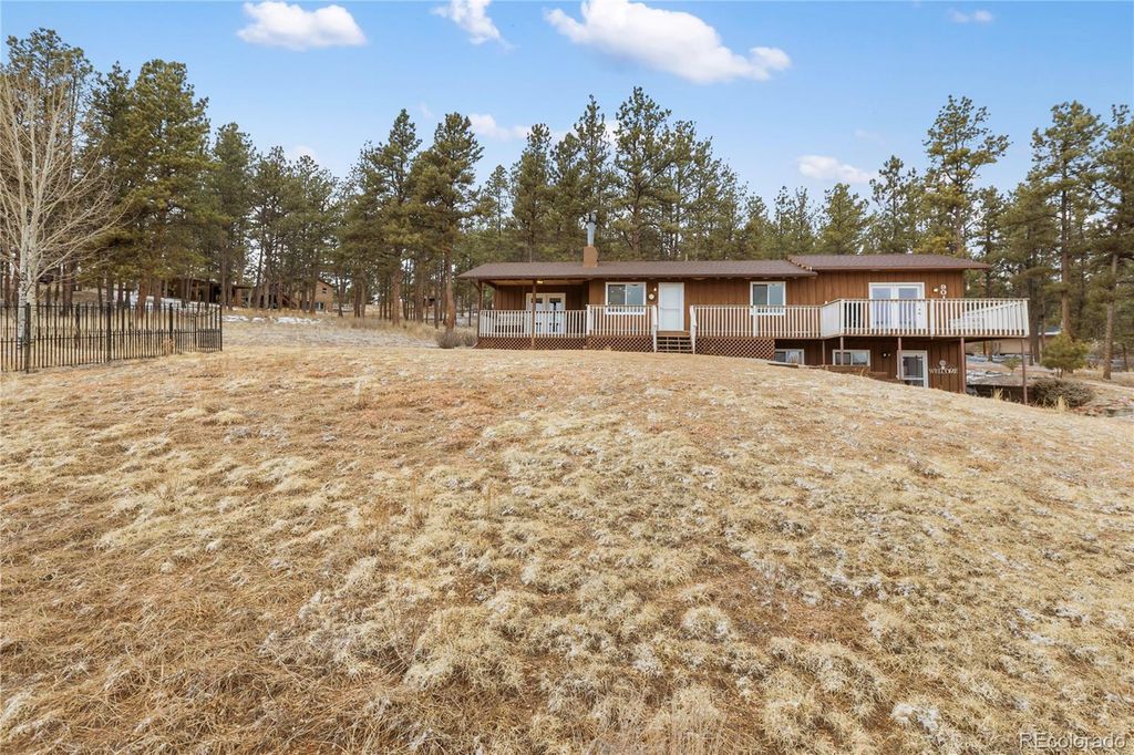 901 Wilson Drive, Florissant, CO 80816