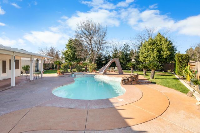 9390 Snow Creek Cir, Stockton, CA 95212