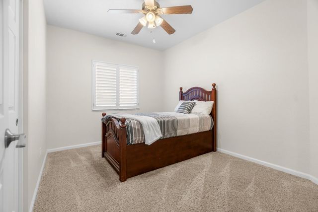 9390 Snow Creek Cir, Stockton, CA 95212