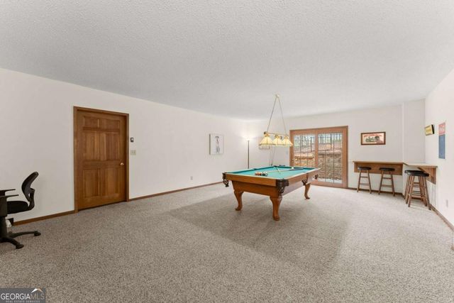 3585 Ridgewood Point, Gainesville, GA 30504