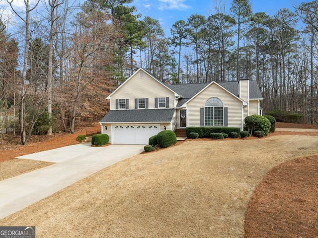 3585 Ridgewood Point, Gainesville, GA 30504