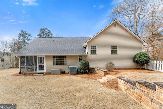 3585 Ridgewood Point, Gainesville, GA 30504