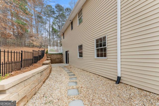 3585 Ridgewood Point, Gainesville, GA 30504