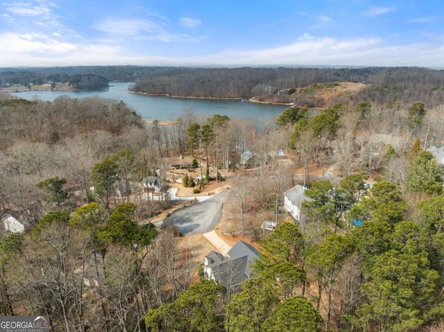 3585 Ridgewood Point, Gainesville, GA 30504