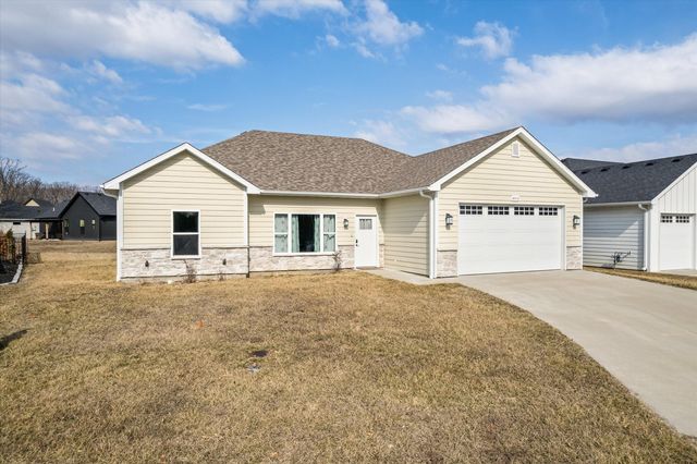 4509 SASSAFRAS CT, Columbia, MO 65201