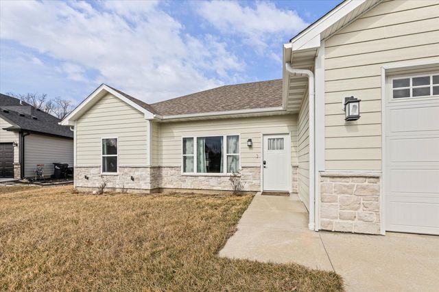 4509 SASSAFRAS CT, Columbia, MO 65201