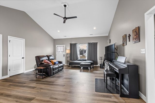 4509 SASSAFRAS CT, Columbia, MO 65201