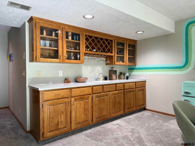 2711 N 145th Avenue, Omaha, NE 68116
