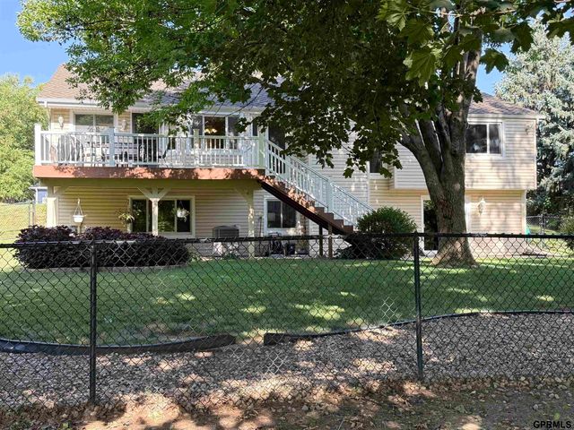 2711 N 145th Avenue, Omaha, NE 68116