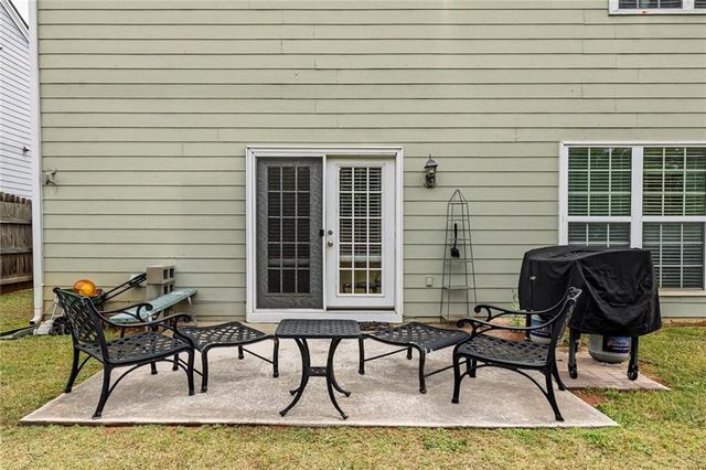 4123 Glenaire Way NW, Acworth, GA 30101