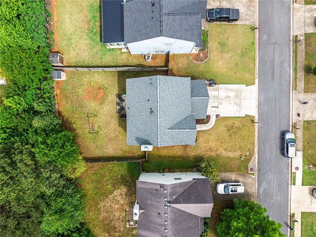 4123 Glenaire Way NW, Acworth, GA 30101