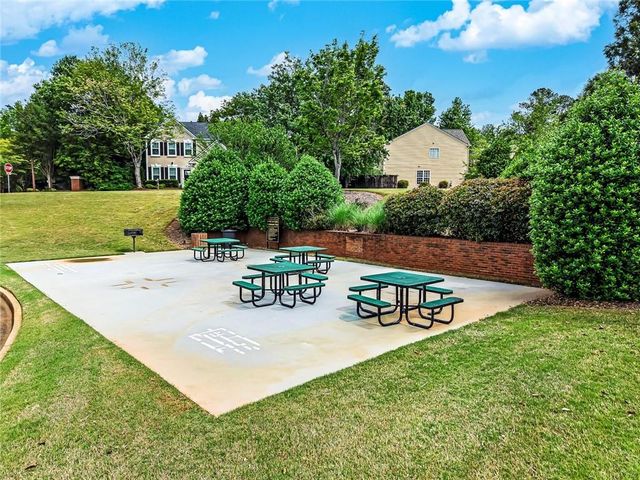 4123 Glenaire Way NW, Acworth, GA 30101