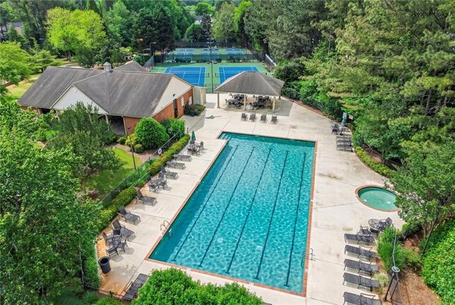 4123 Glenaire Way NW, Acworth, GA 30101