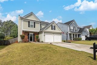 4123 Glenaire Way NW, Acworth, GA 30101