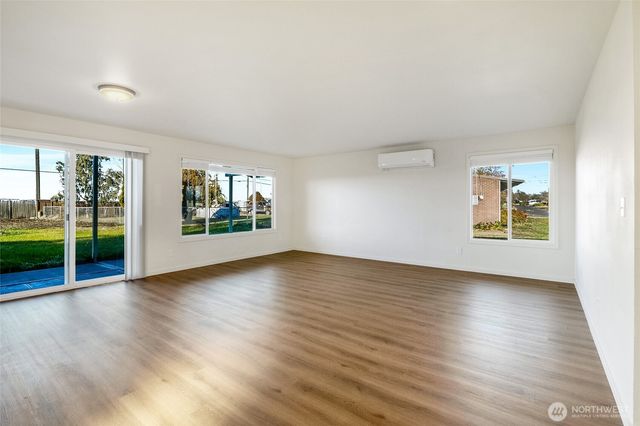 141 Carswell, Moses Lake, WA 98837