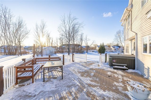 6177 Southbrook Drive, Ontario, NY 14519