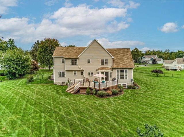 6177 Southbrook Drive, Ontario, NY 14519