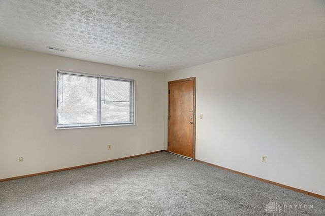 2724 Enterprise Avenue, Dayton, OH 45420