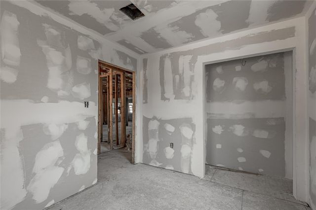 53 Lake View Drive, Huntsville, TX 77320