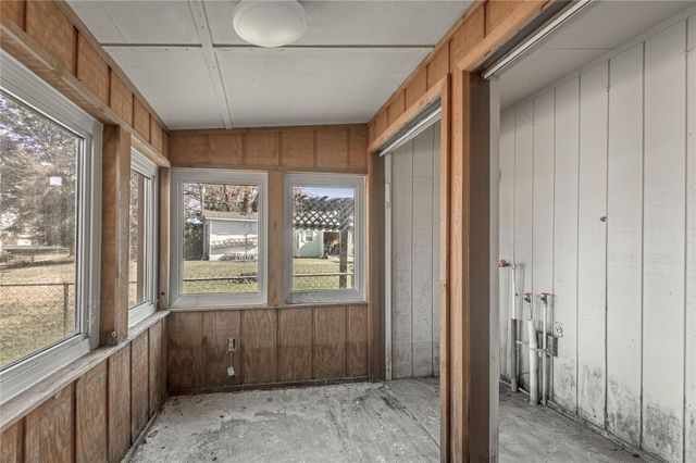 53 Lake View Drive, Huntsville, TX 77320