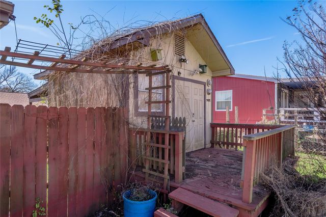 53 Lake View Drive, Huntsville, TX 77320