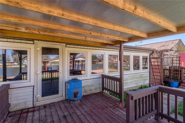 53 Lake View Drive, Huntsville, TX 77320