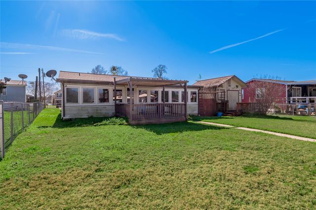 53 Lake View Drive, Huntsville, TX 77320