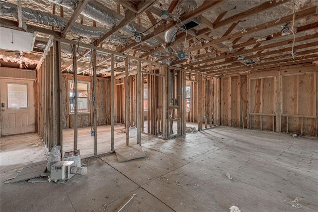 53 Lake View Drive, Huntsville, TX 77320