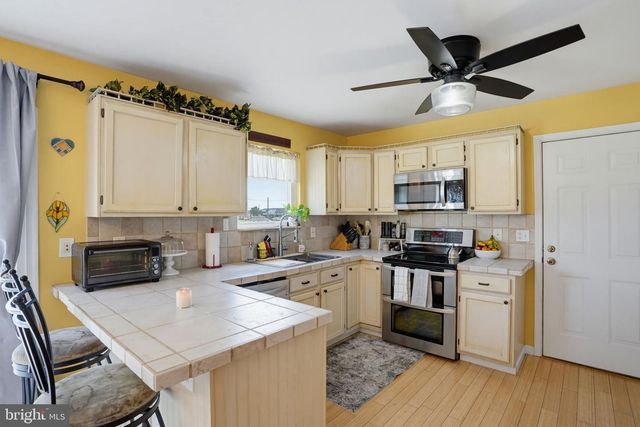346 E HARVEST LN, Middletown, DE 19709