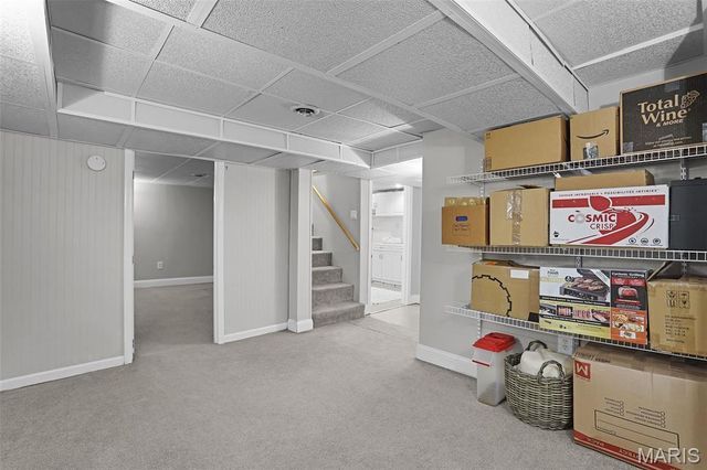 9209 Lucia Drive, St Louis, MO 63123