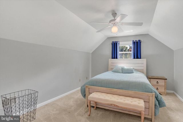 920 VALLEY RD, Enola, PA 17025