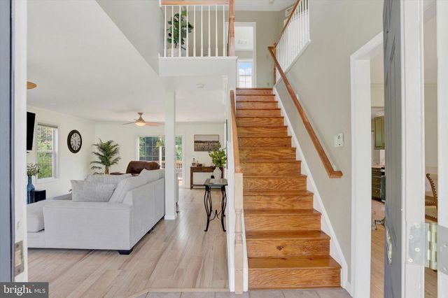 920 VALLEY RD, Enola, PA 17025