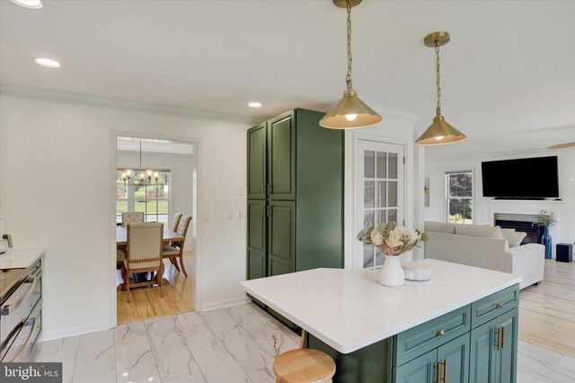 920 VALLEY RD, Enola, PA 17025