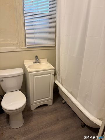 1269 Park Avenue, Bridgeport, CT 06604