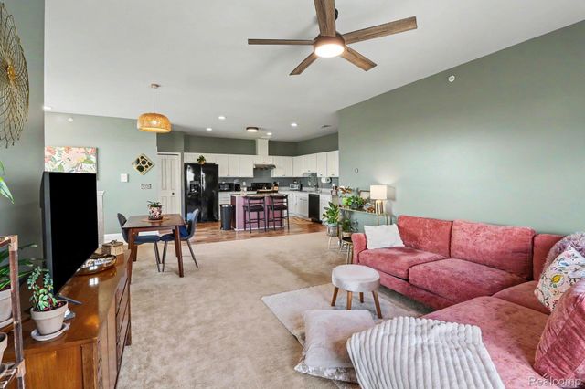 9864 Ridge Run Street, Hartland Township, MI 48855