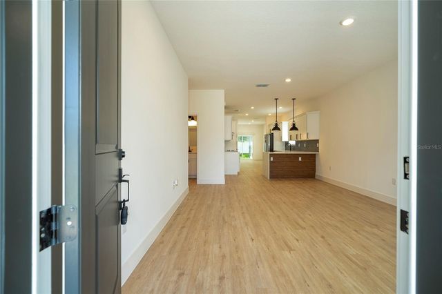 4419 COLLEGE DRIVE, Orlando, FL 32811