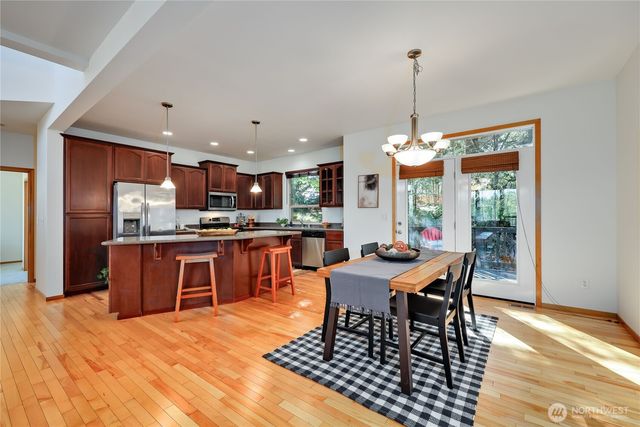 2496 NE Ariel Court, Poulsbo, WA 98370