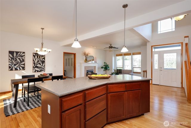 2496 NE Ariel Court, Poulsbo, WA 98370