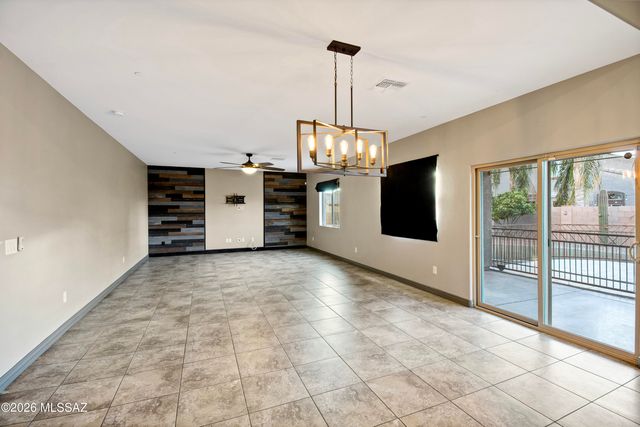 8728 W Hanbury Road, Marana, AZ 85653