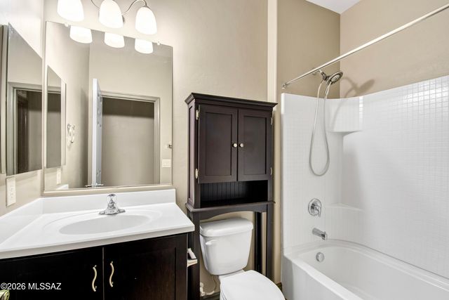 8728 W Hanbury Road, Marana, AZ 85653