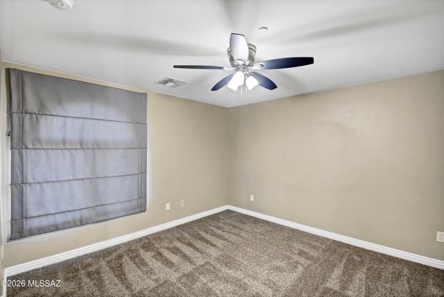 8728 W Hanbury Road, Marana, AZ 85653