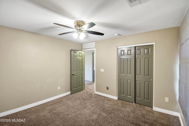 8728 W Hanbury Road, Marana, AZ 85653