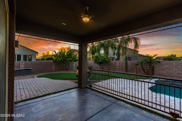 8728 W Hanbury Road, Marana, AZ 85653