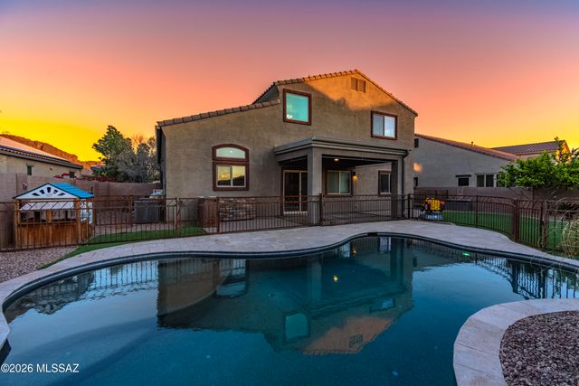 8728 W Hanbury Road, Marana, AZ 85653