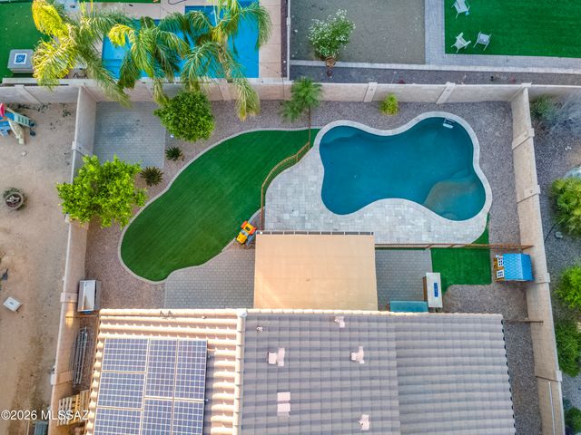 8728 W Hanbury Road, Marana, AZ 85653