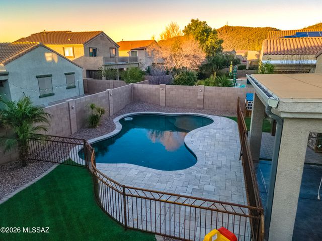 8728 W Hanbury Road, Marana, AZ 85653